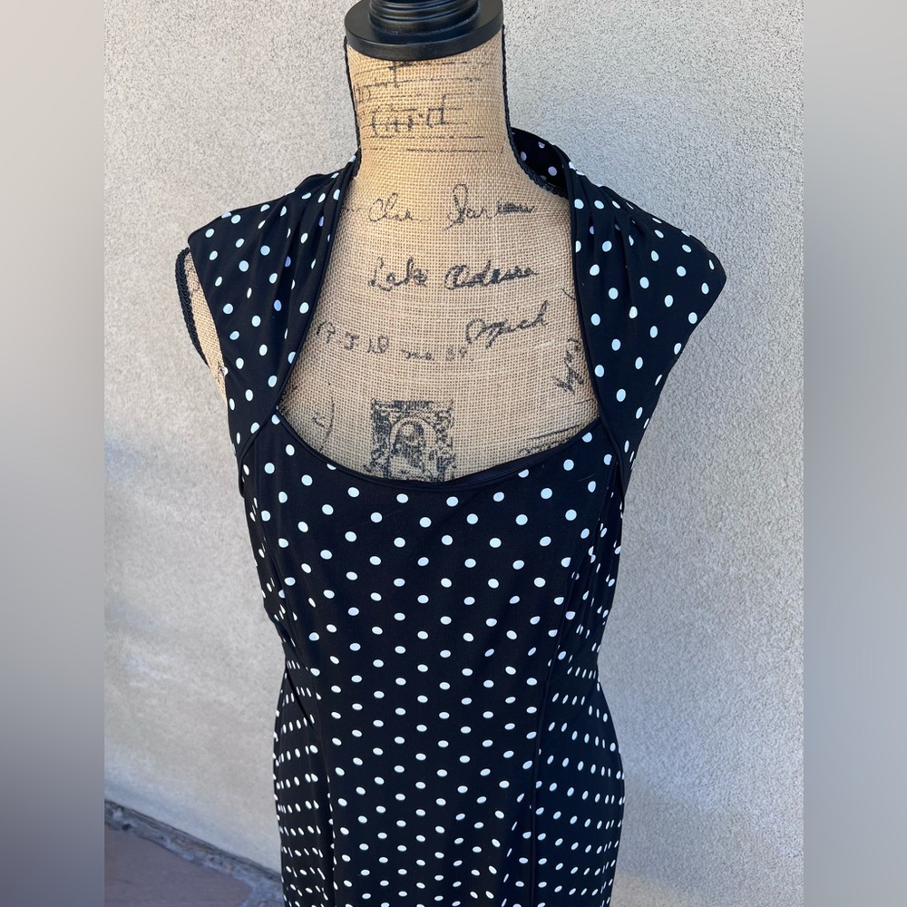 White House Black Market Sleeveless Knit Dot Sheath - Picture 14 of 15